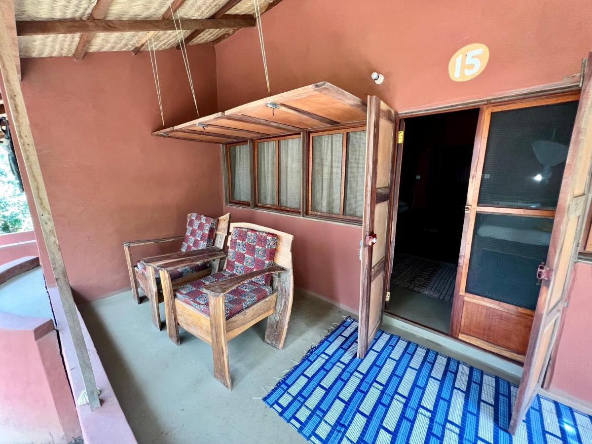 Nemasu Eco-Lodge Gunjur Extérieur photo