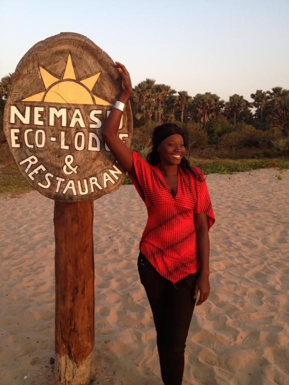 Nemasu Eco-Lodge Gunjur Extérieur photo
